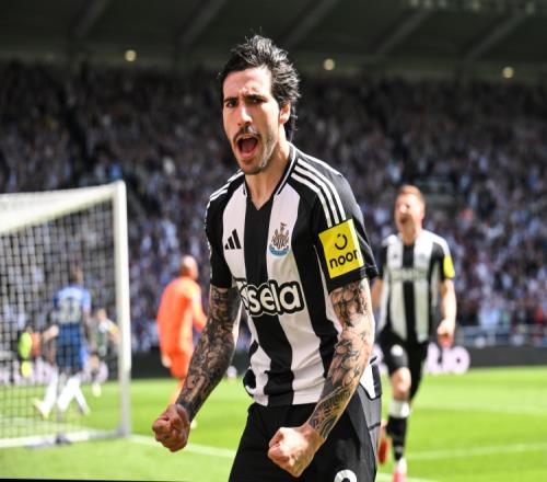 意甲欧冠之,旅科斯塔库,米兰成功多,星耀娱乐,星耀娱乐官网,星耀娱乐官网玩家首选