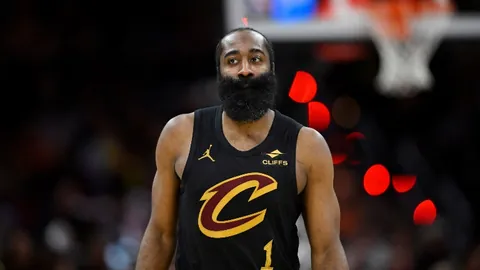 火箭VS热火四连胜解析：专家深度剖析大乐透期号推荐